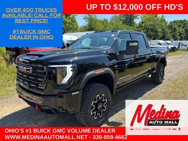 2026 GMC SIERRA in Medina, OH