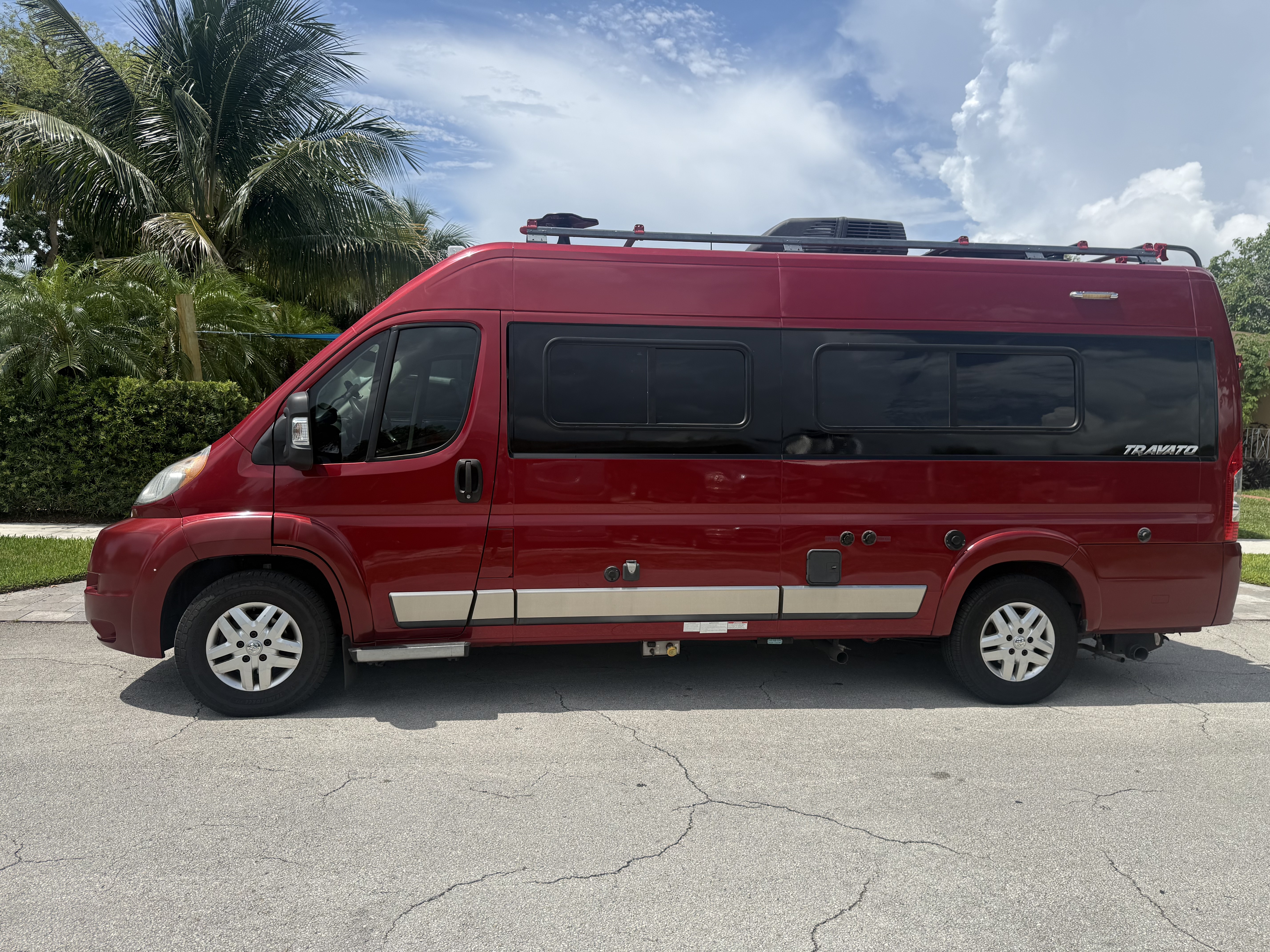 2018 Winnebago TRAVATO 59G RV