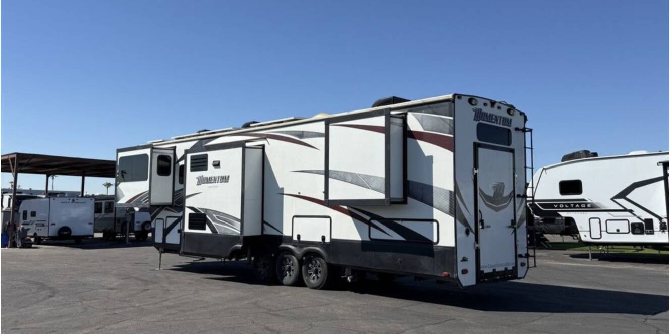 A photo of this 2016 Grand Design Momentum 376TH