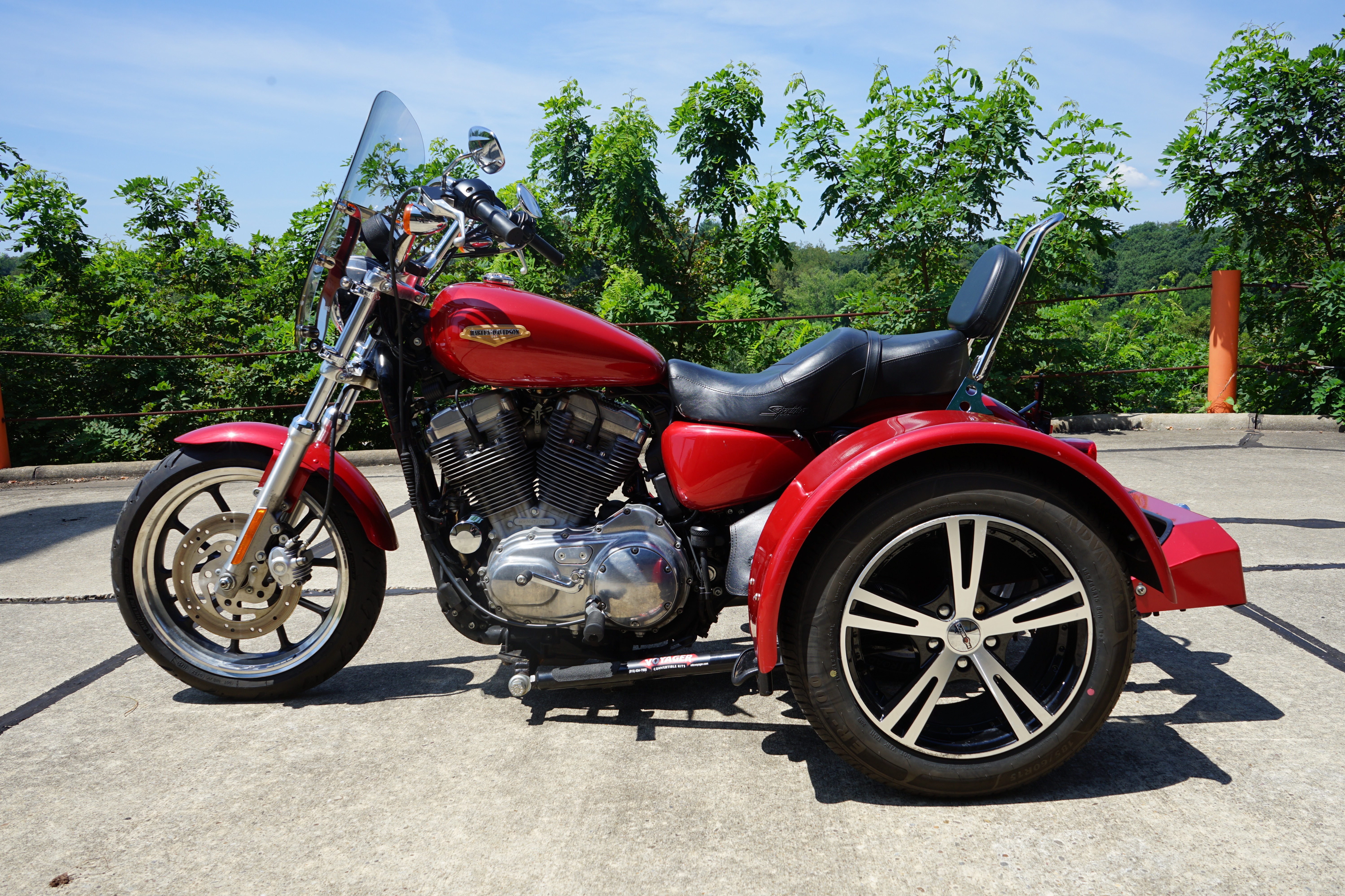 2011 Harley-Davidson Sportster® 883 SuperLow™ SUPERLOW in Williamstown, WV
