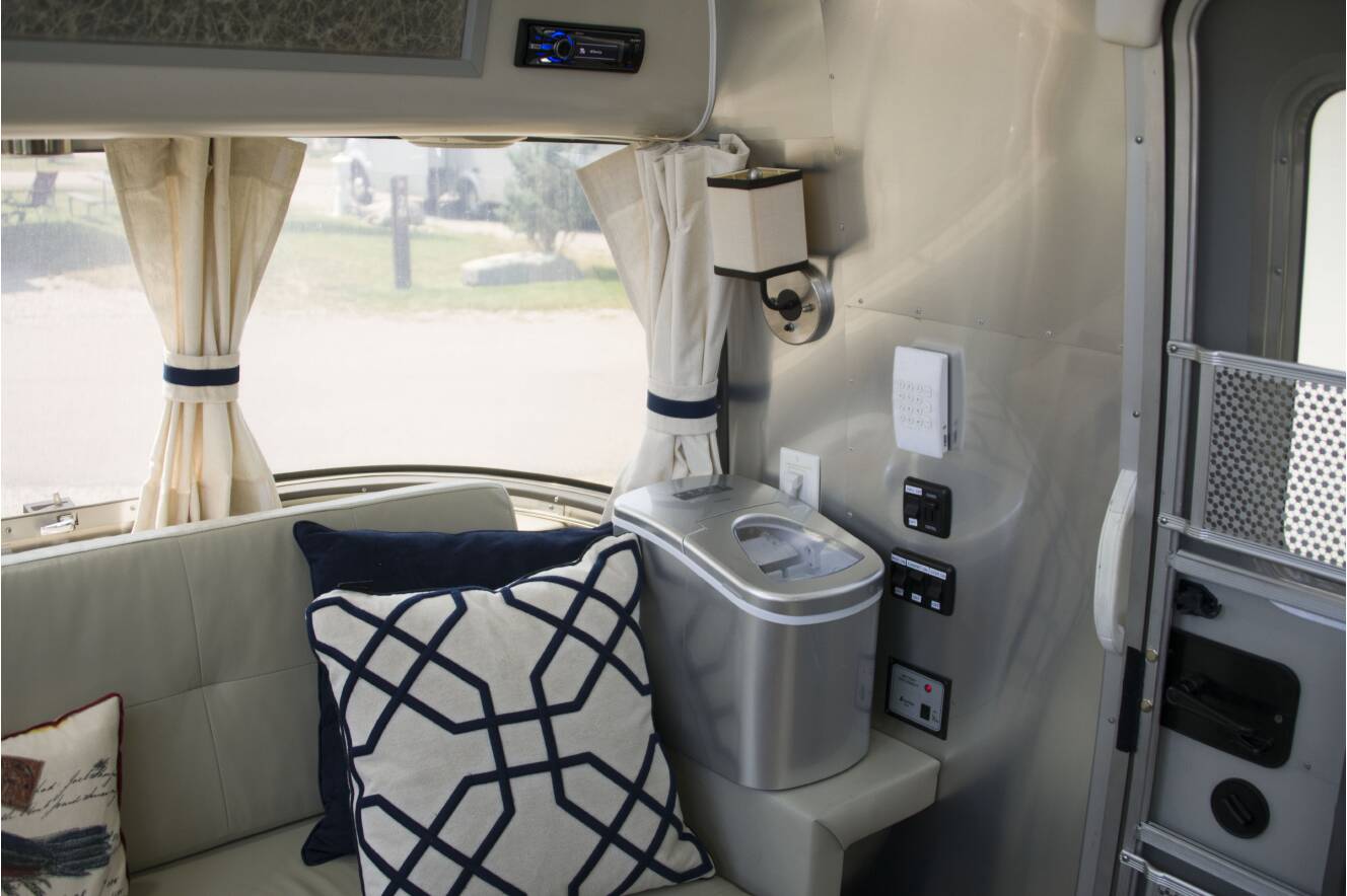 A photo of this 2012 Airstream INTERNATIONAL SERENITY 30RBQ
