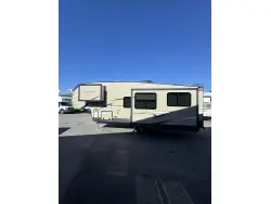 2021 FOREST RIVER FLAGSTAFF 528RKS