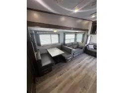 2021 FOREST RIVER FLAGSTAFF 528RKS