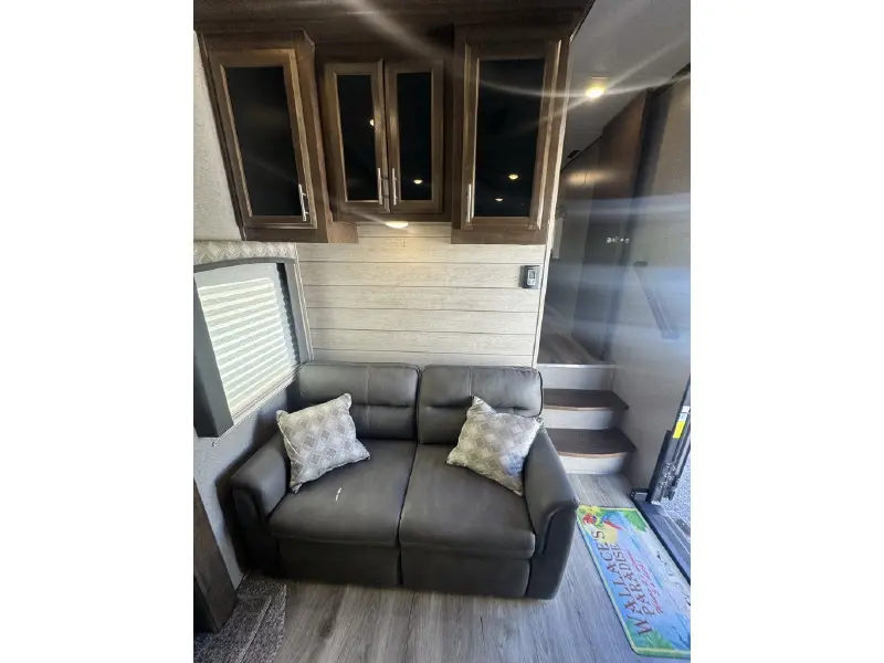 2021 FOREST RIVER FLAGSTAFF 528RKS