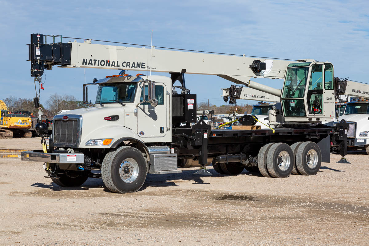 2022 PETERBILT 348 in San Marcos, CA