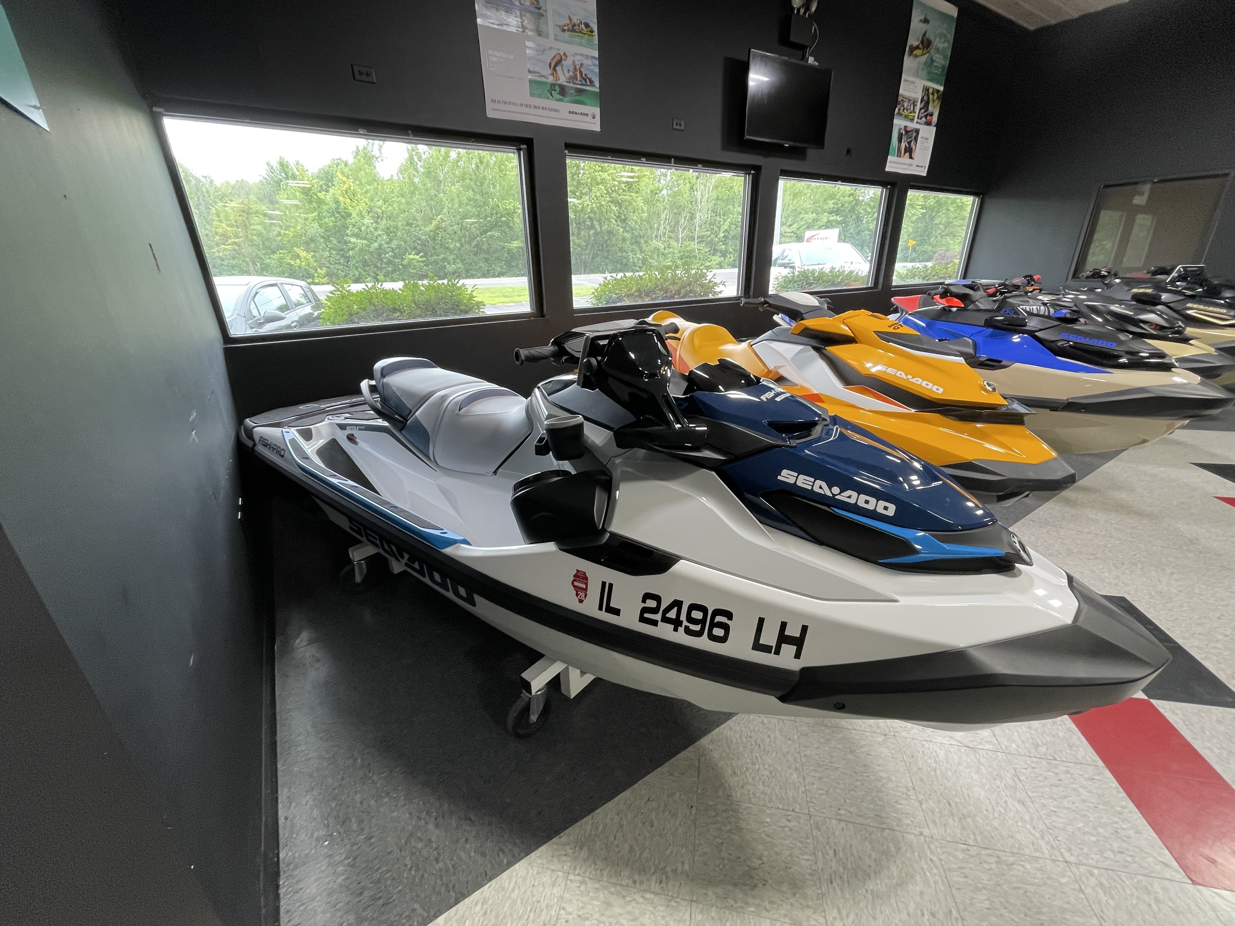 2024 Sea-Doo FishPro Sport 170 + iDF iBR Sound System SPORT 170 IDF AND IBR in Wilmington, IL