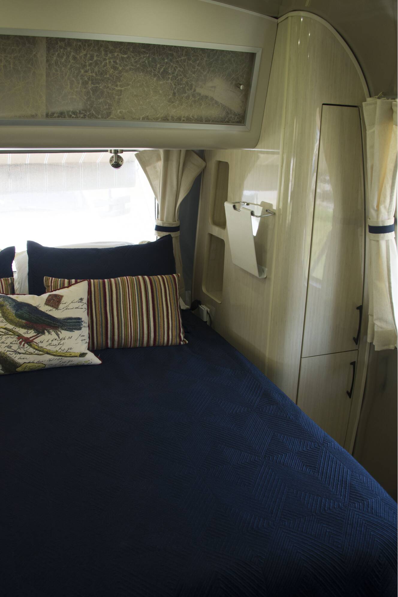 A photo of this 2012 Airstream INTERNATIONAL SERENITY 30RBQ