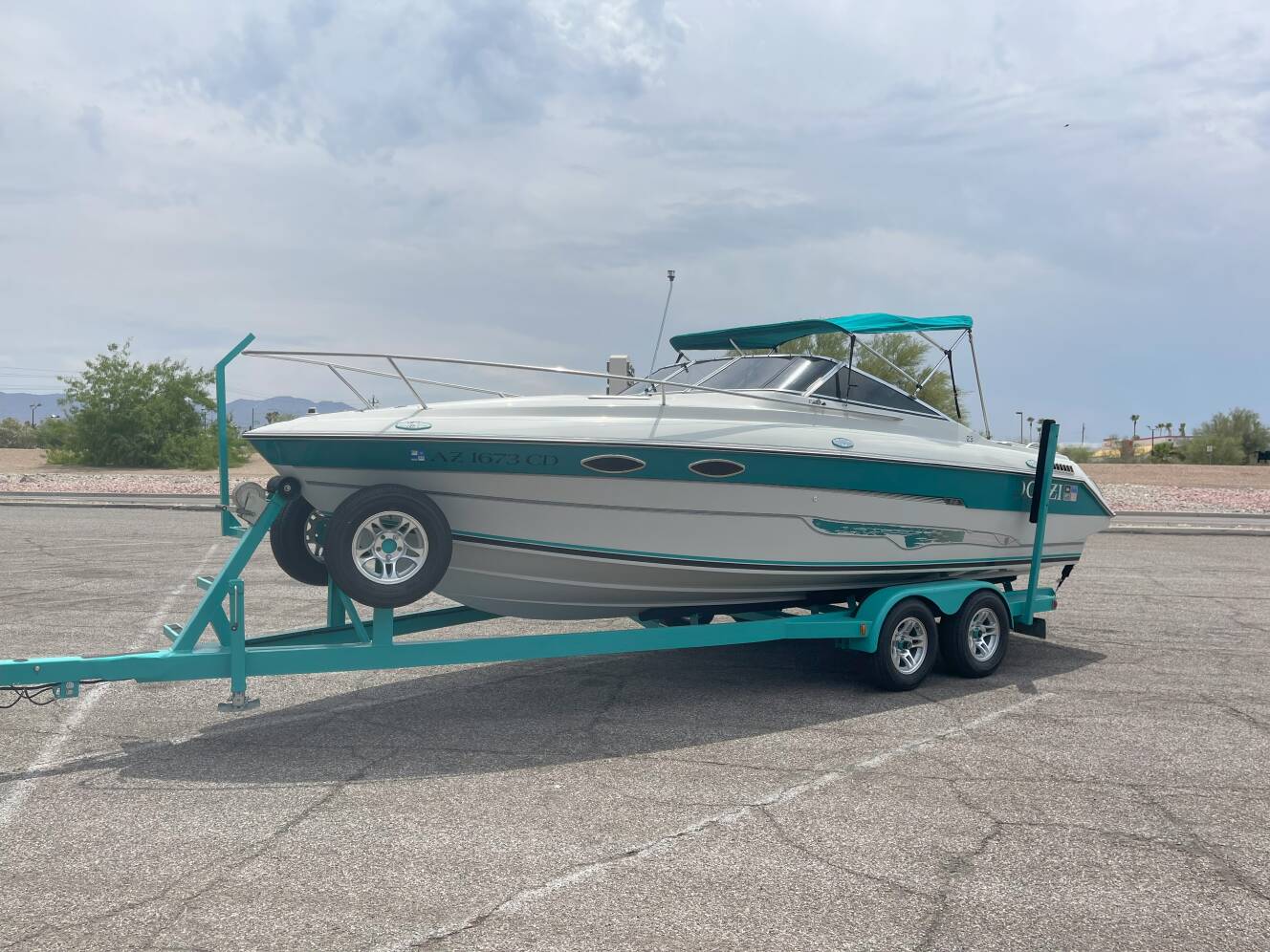 A photo of this 1989 Donzi R 23 RAGAZZA