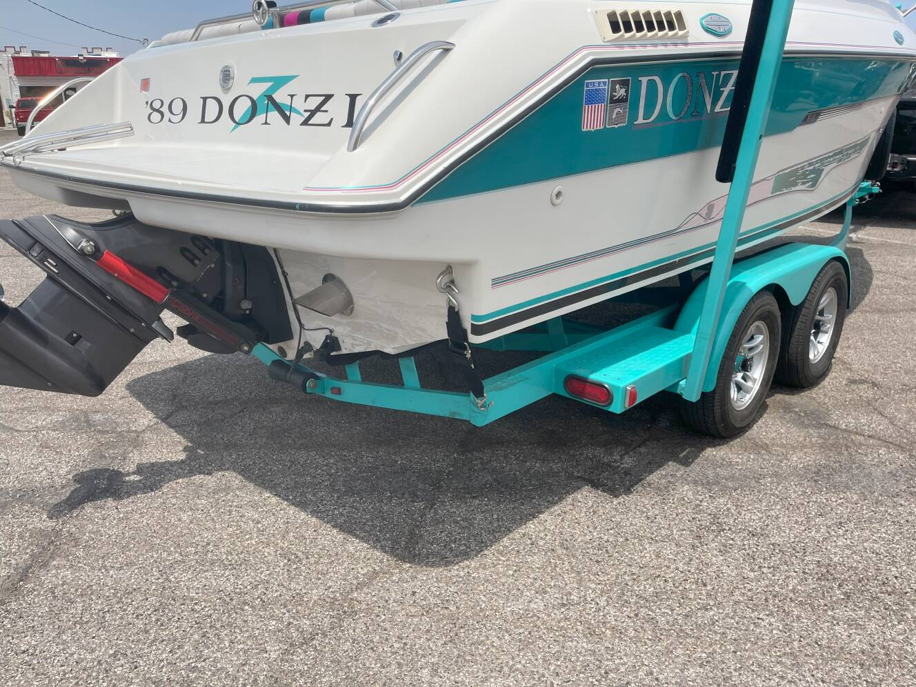 A photo of this 1989 Donzi R 23 RAGAZZA