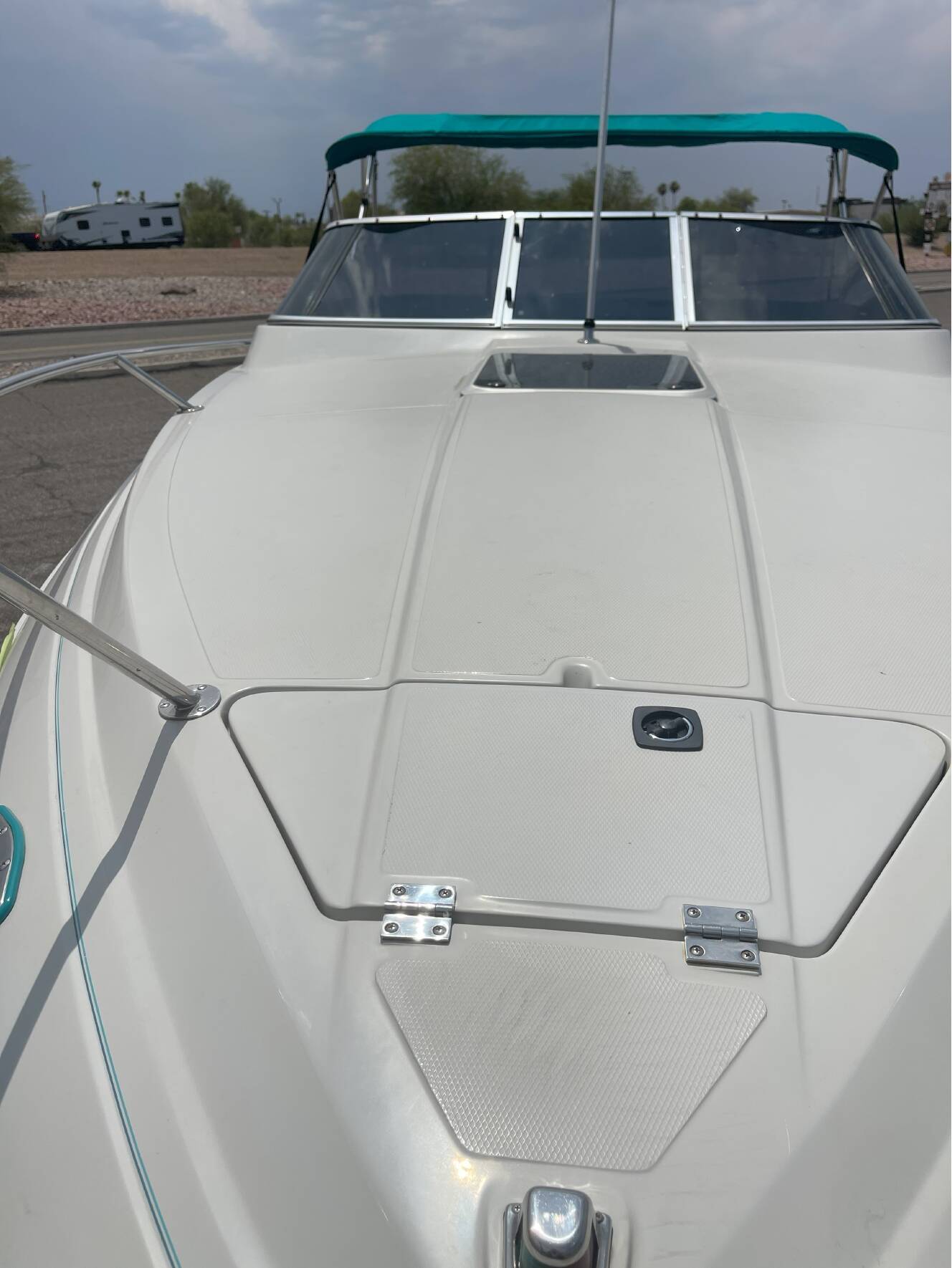 A photo of this 1989 Donzi R 23 RAGAZZA