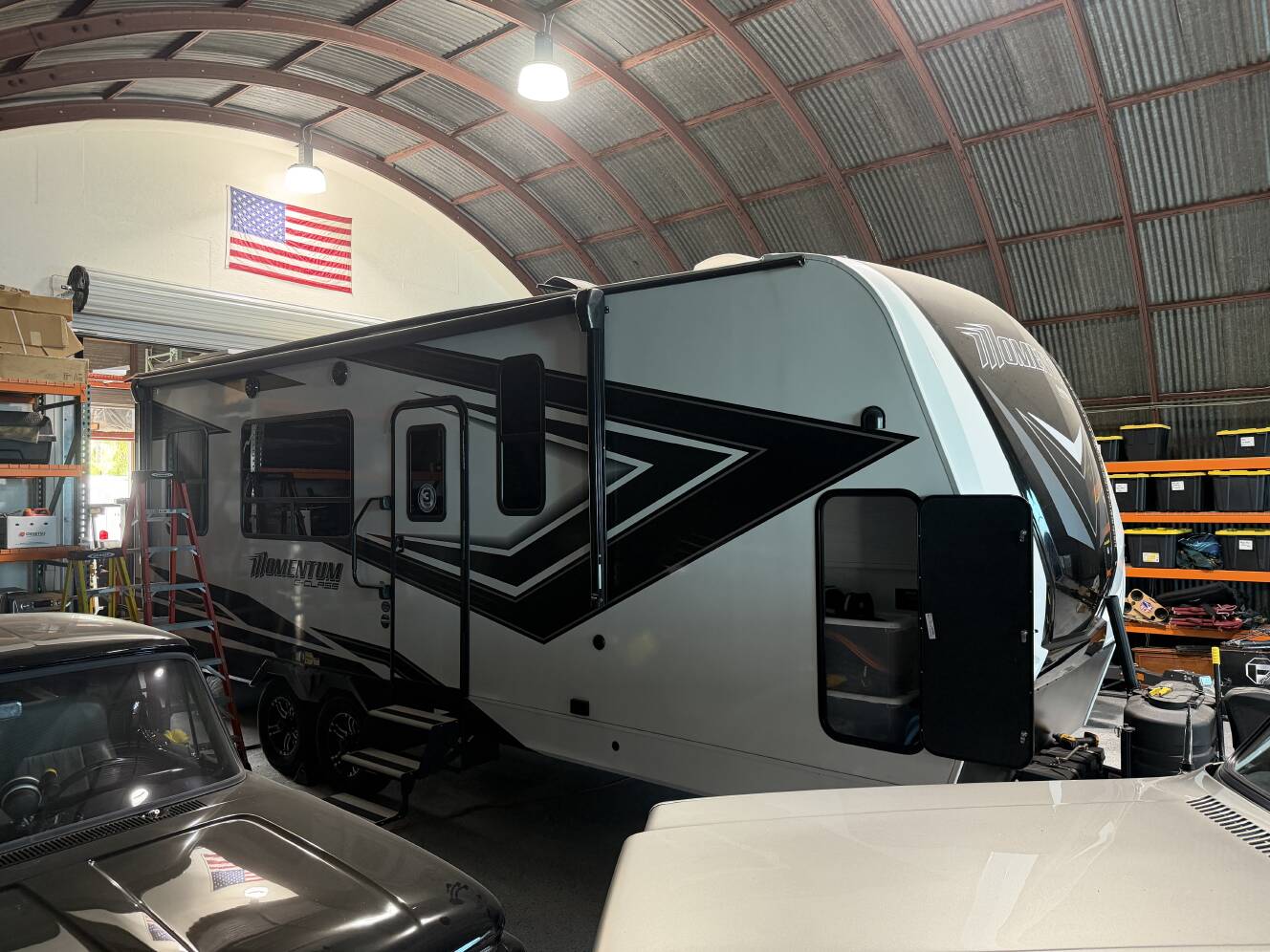 A photo of this 2023 Grand Design MOMENTUM G-CLASS 23G