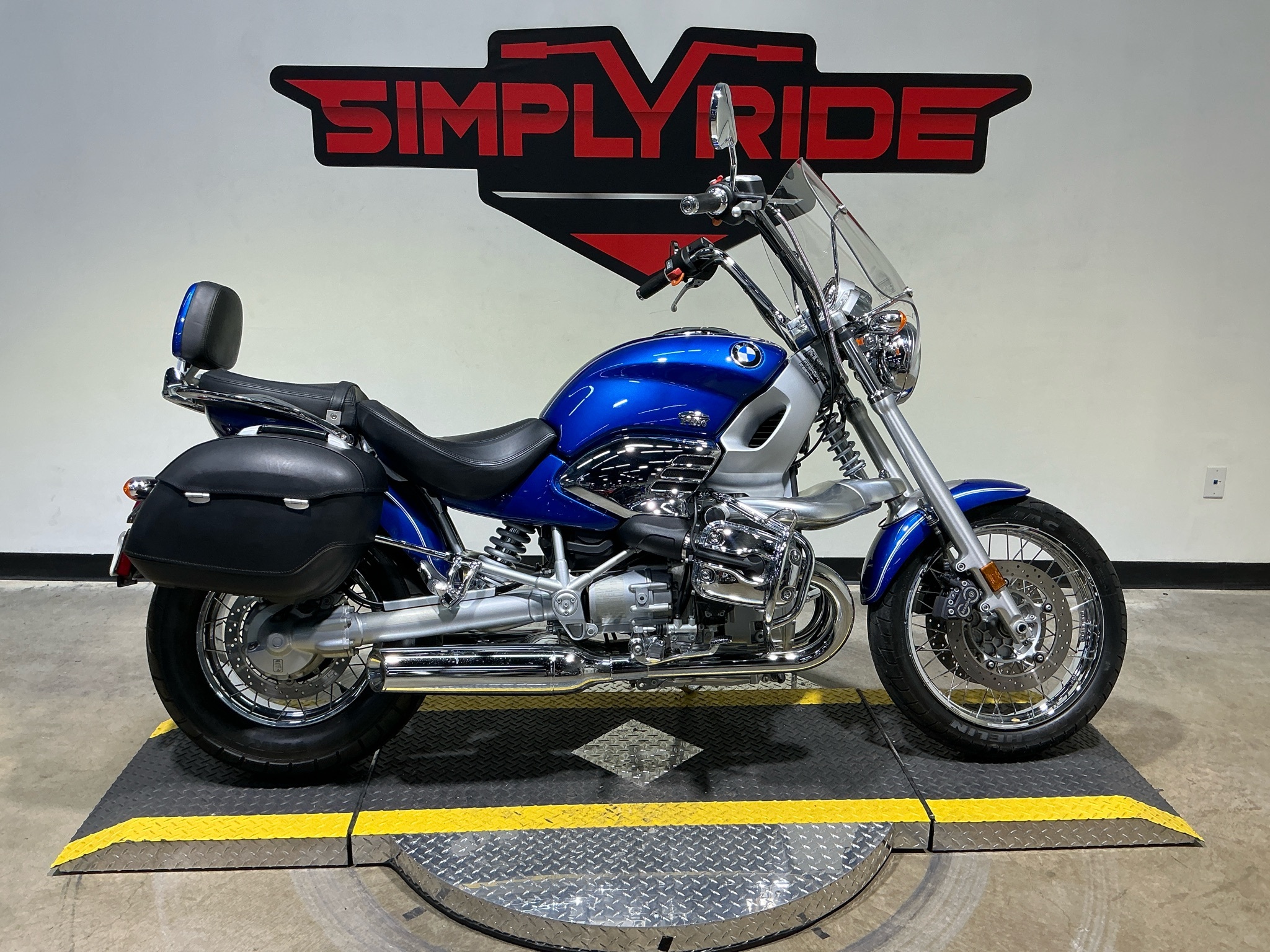 2000 BMW R 1200 C - ABS in Eden Prairie, MN