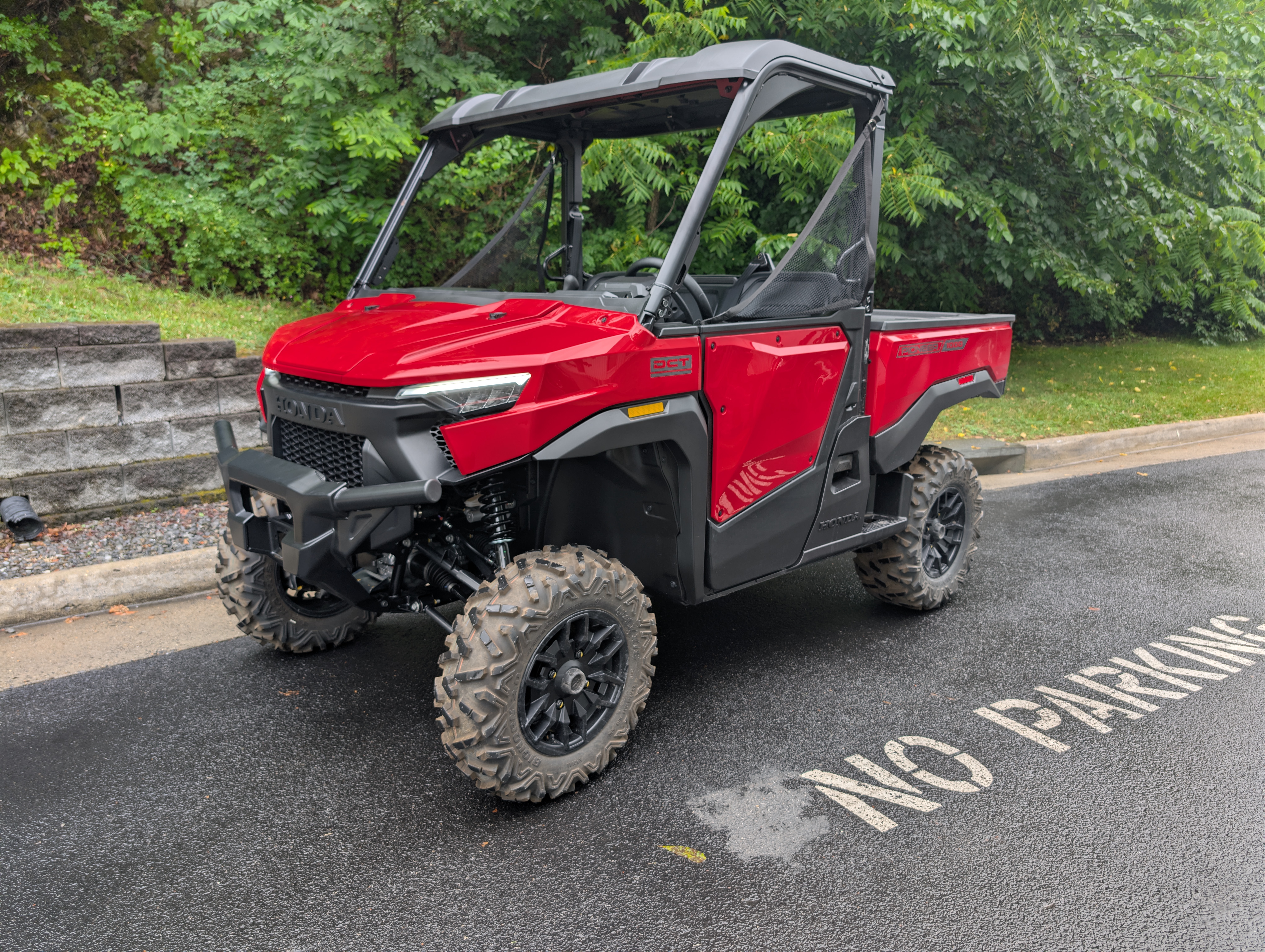 2026 Honda Pioneer 1000 Deluxe in winchester VA