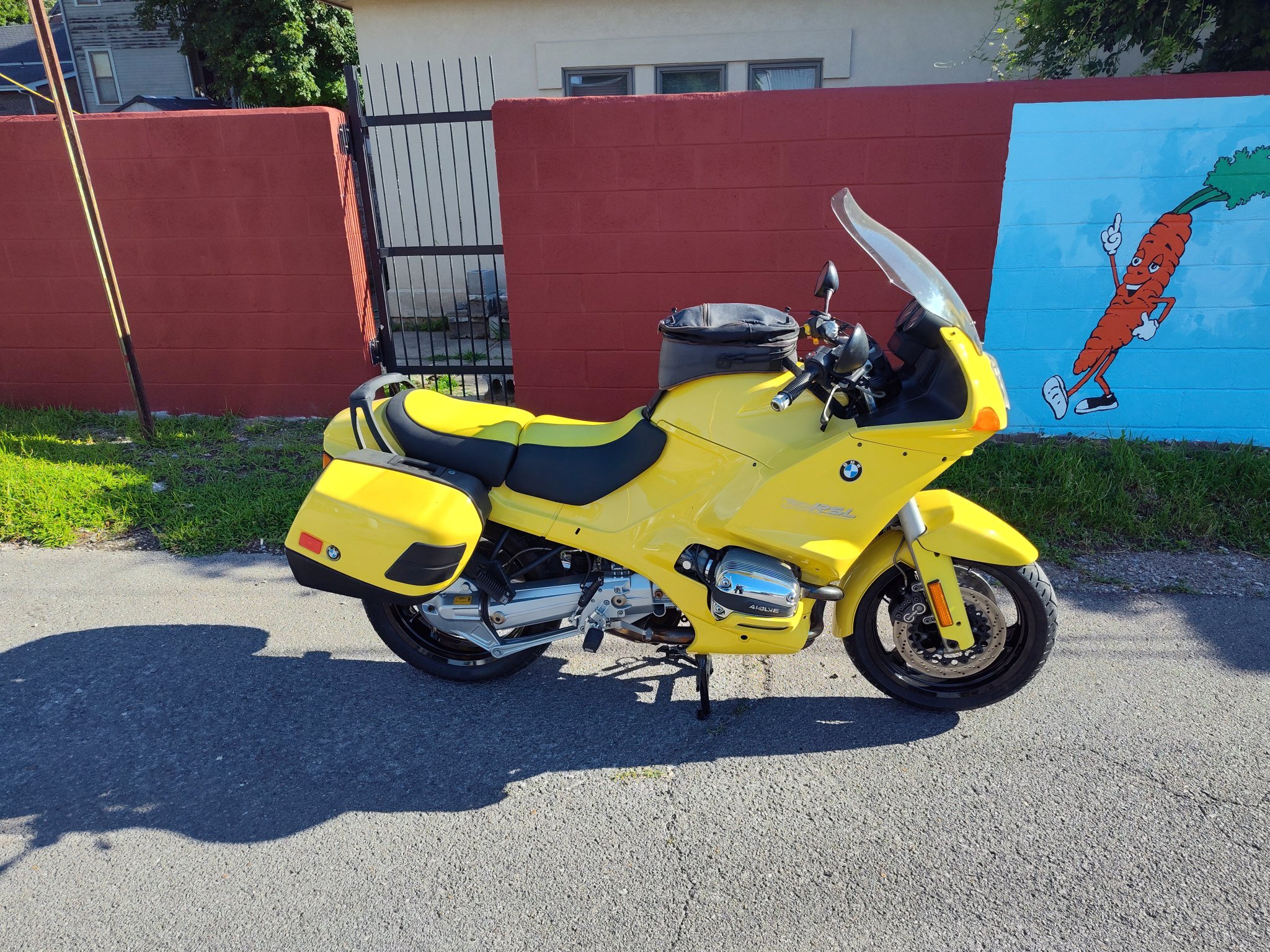 1995 BMW R1100RS in Cape Girardeau, MO