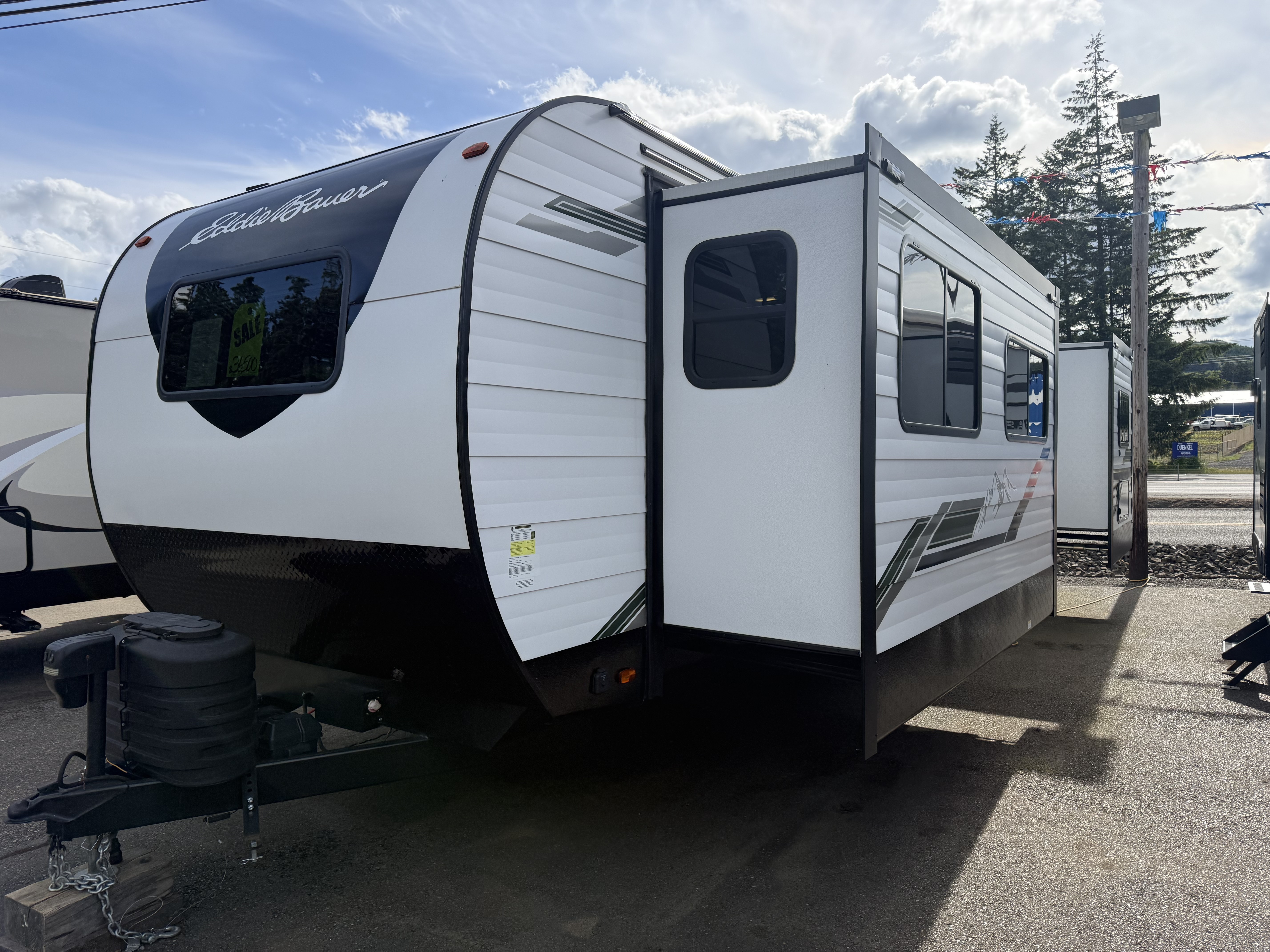 2024 Heartland EDDIE BAUER 33FK in shelton WA