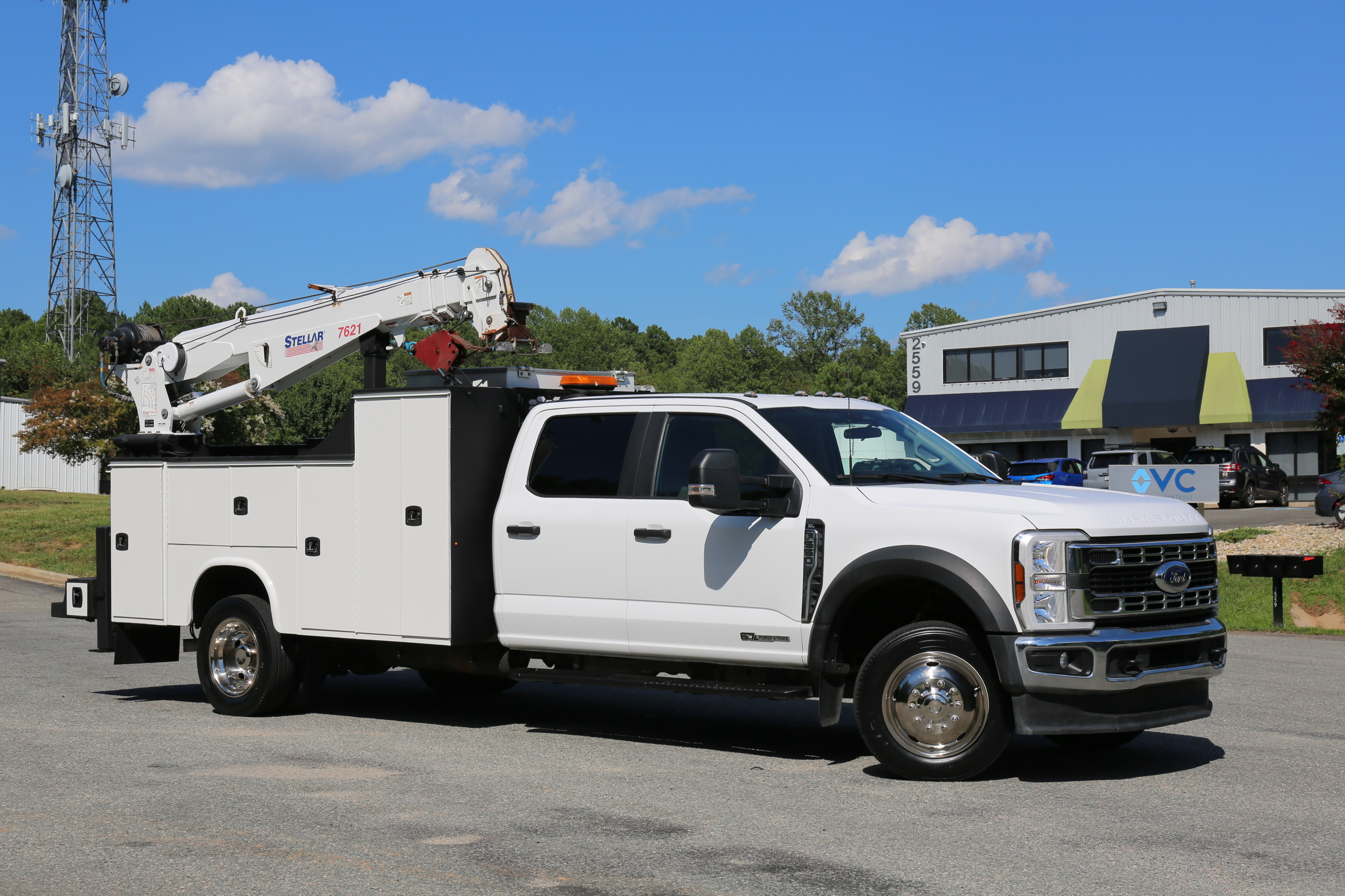 2024 FORD F550 XL in Oilville, VA