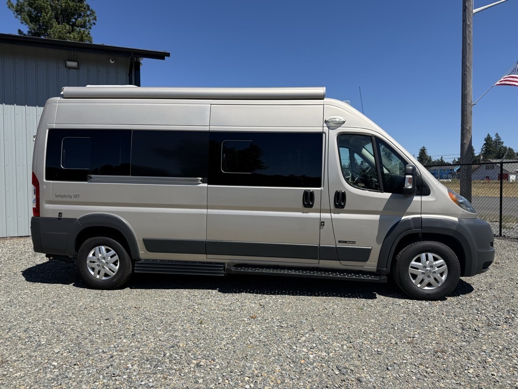 2017 Roadtrek SIMPLICITY in roy WA