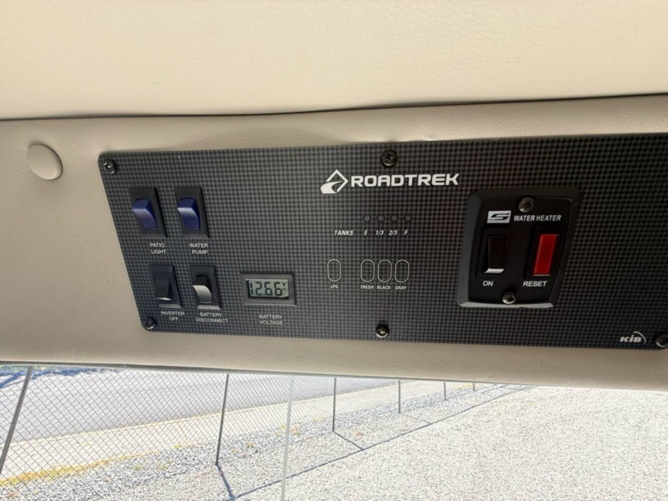 A photo of this 2017 Roadtrek SIMPLICITY