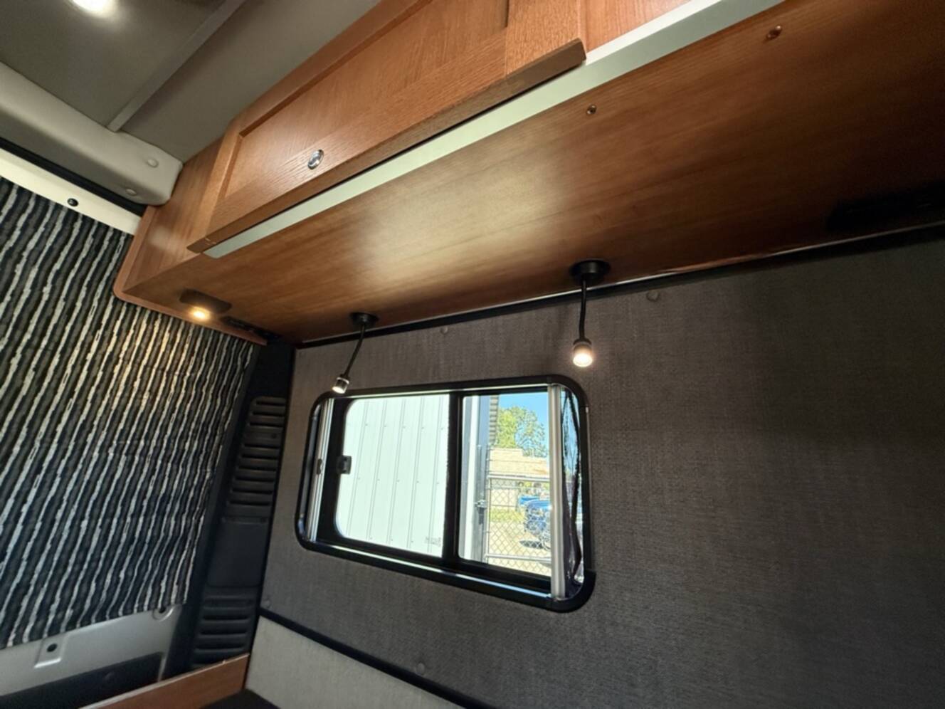 A photo of this 2017 Roadtrek SIMPLICITY