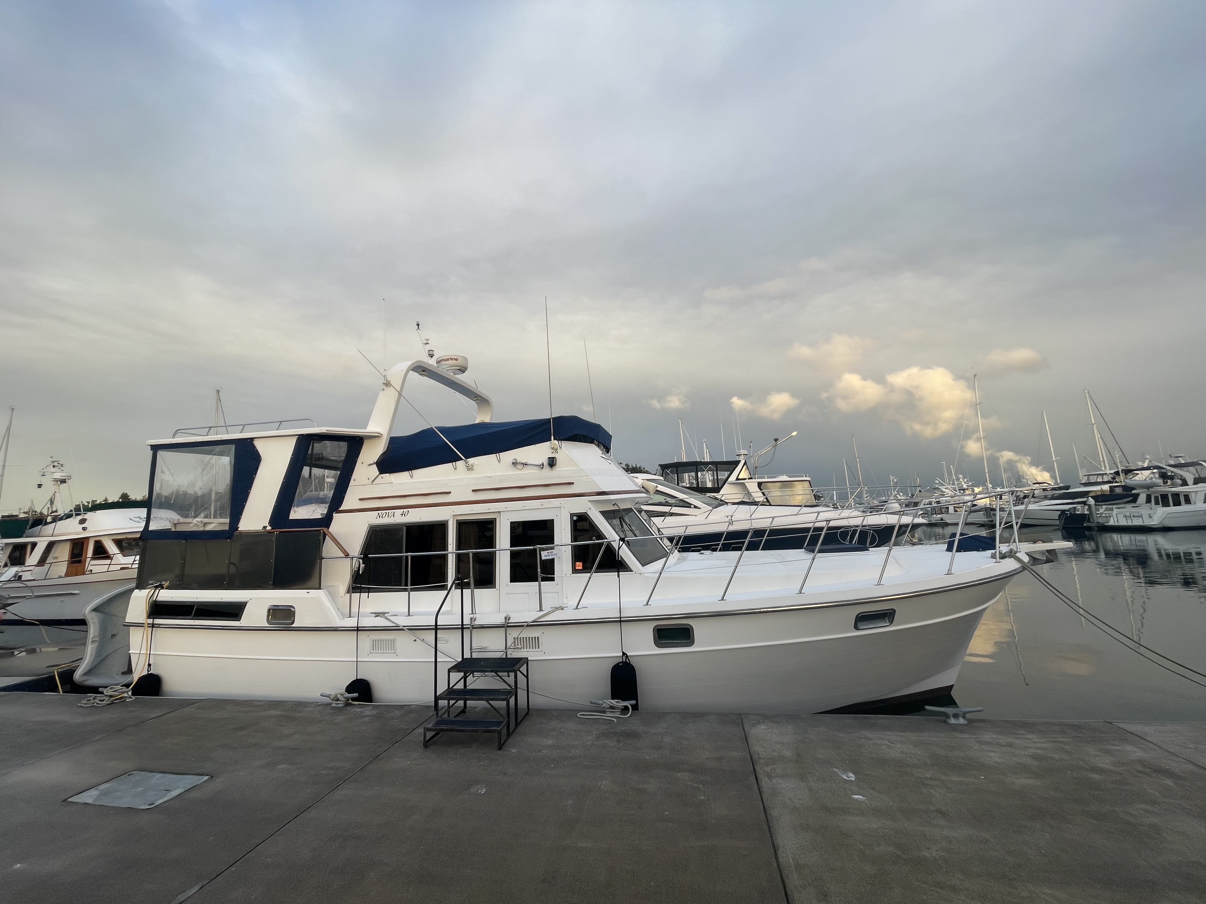 1985 Nova 40 SUNDECK in anacortes WA