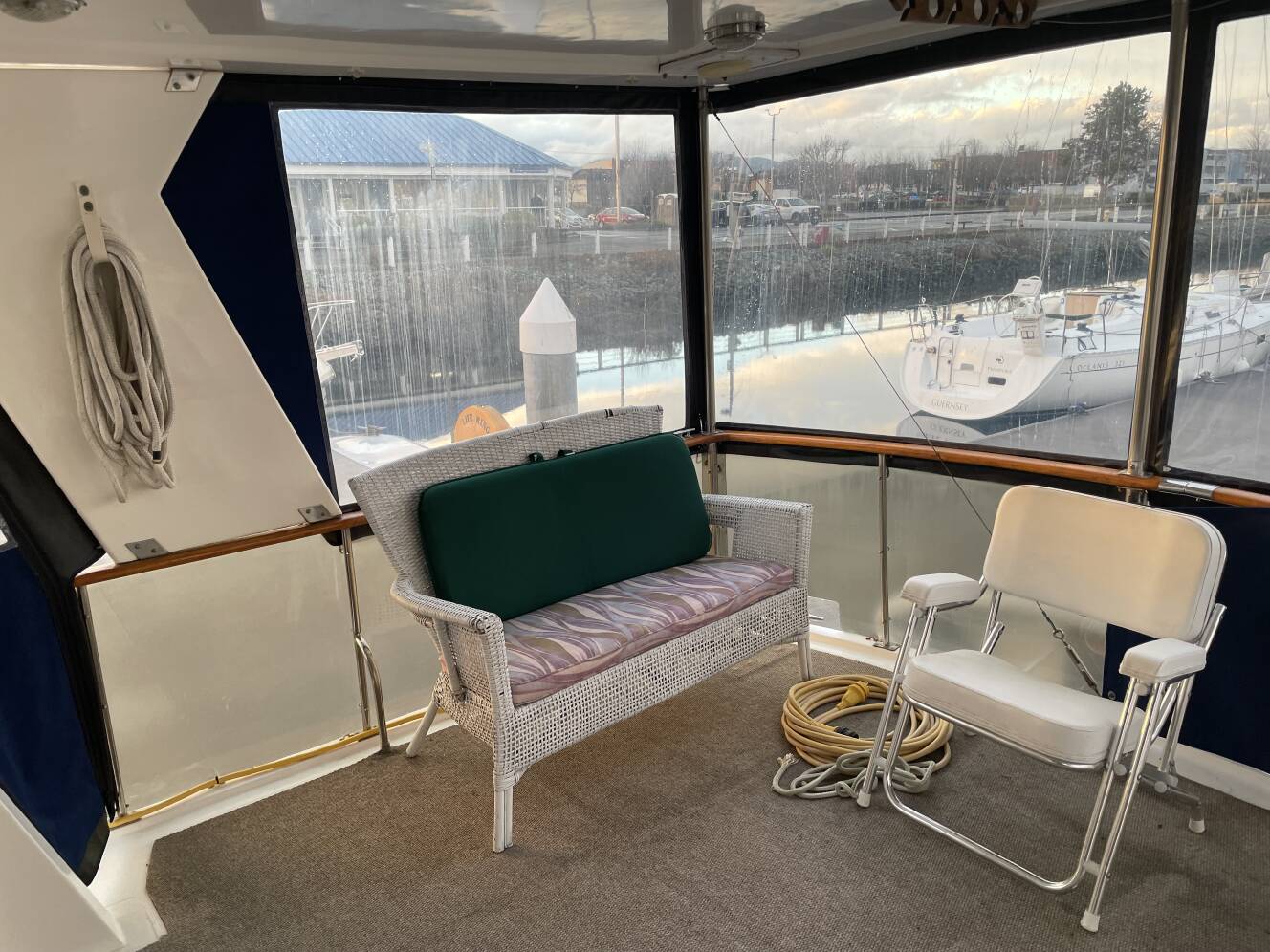 A photo of this 1985 Nova 40 SUNDECK