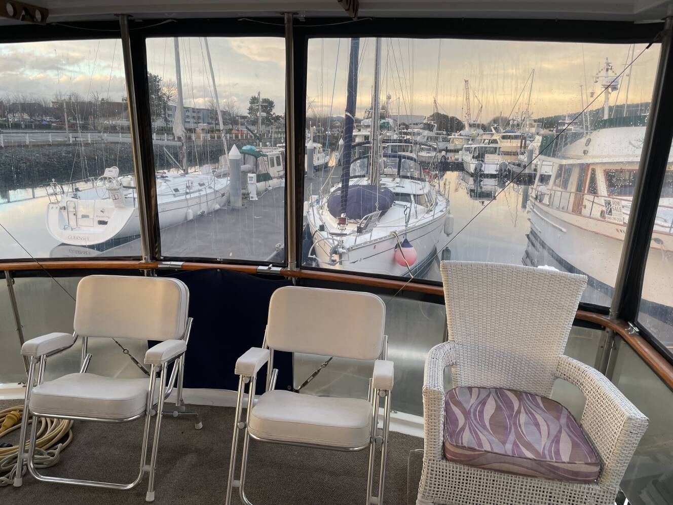 A photo of this 1985 Nova 40 SUNDECK