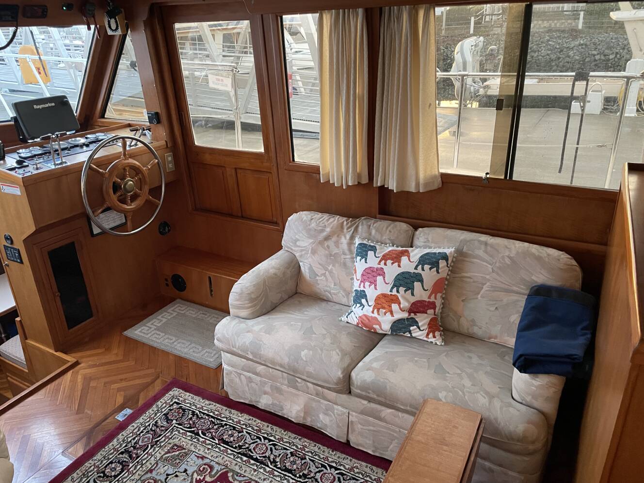 A photo of this 1985 Nova 40 SUNDECK