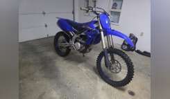 2023 Yamaha YZ 250F Dirt Bike motorcycle