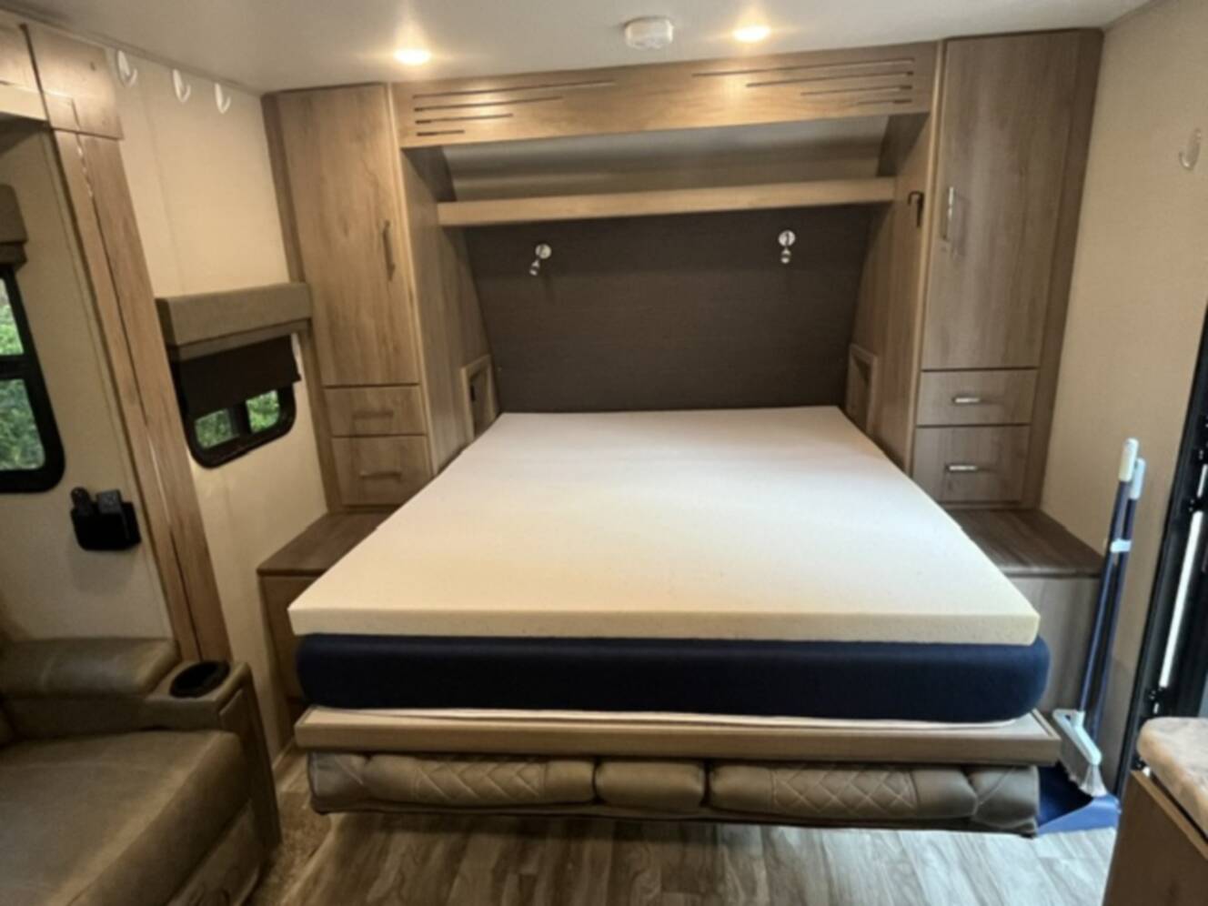 A photo of this 2022 Grand Design IMAGINE XLS 17MKE