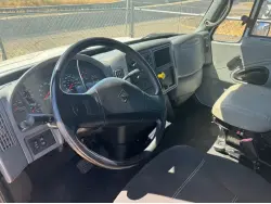 2006 INTERNATIONAL 4300