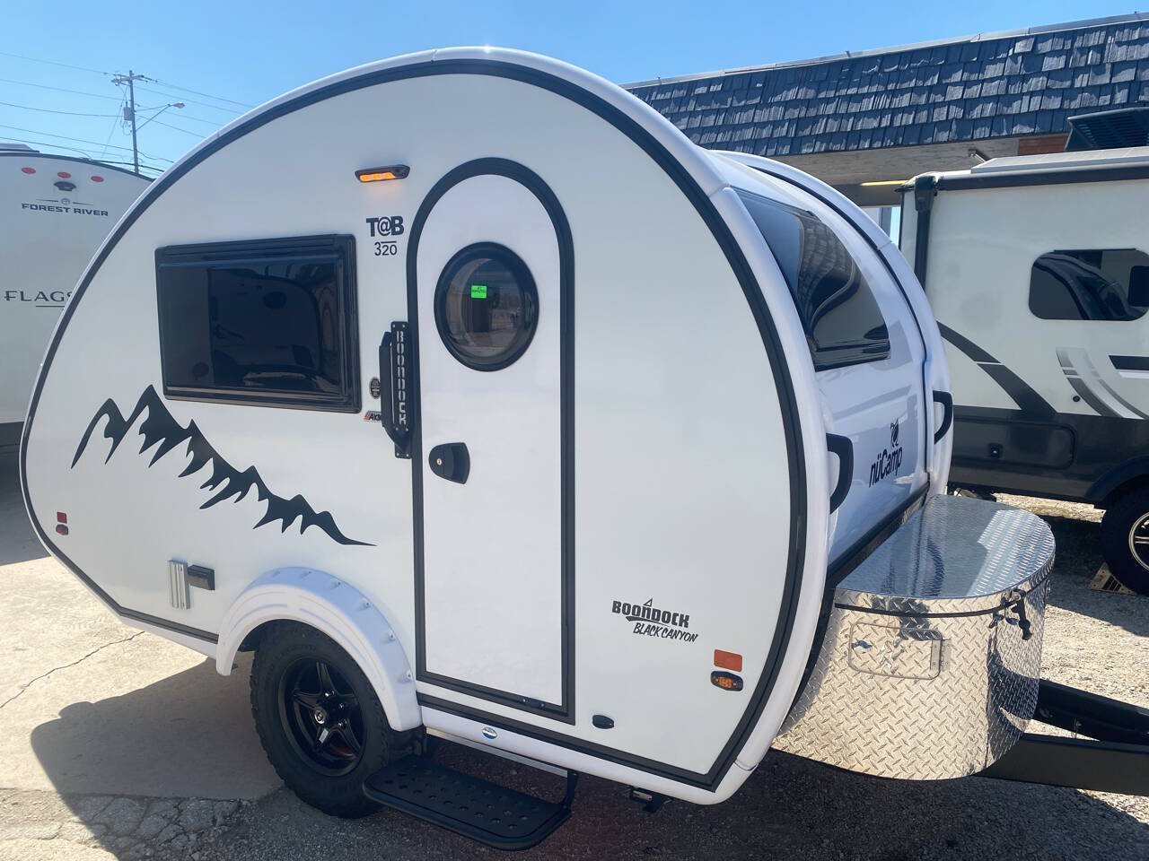 2027 Nucamp Rv T@B 320 S in burnet TX