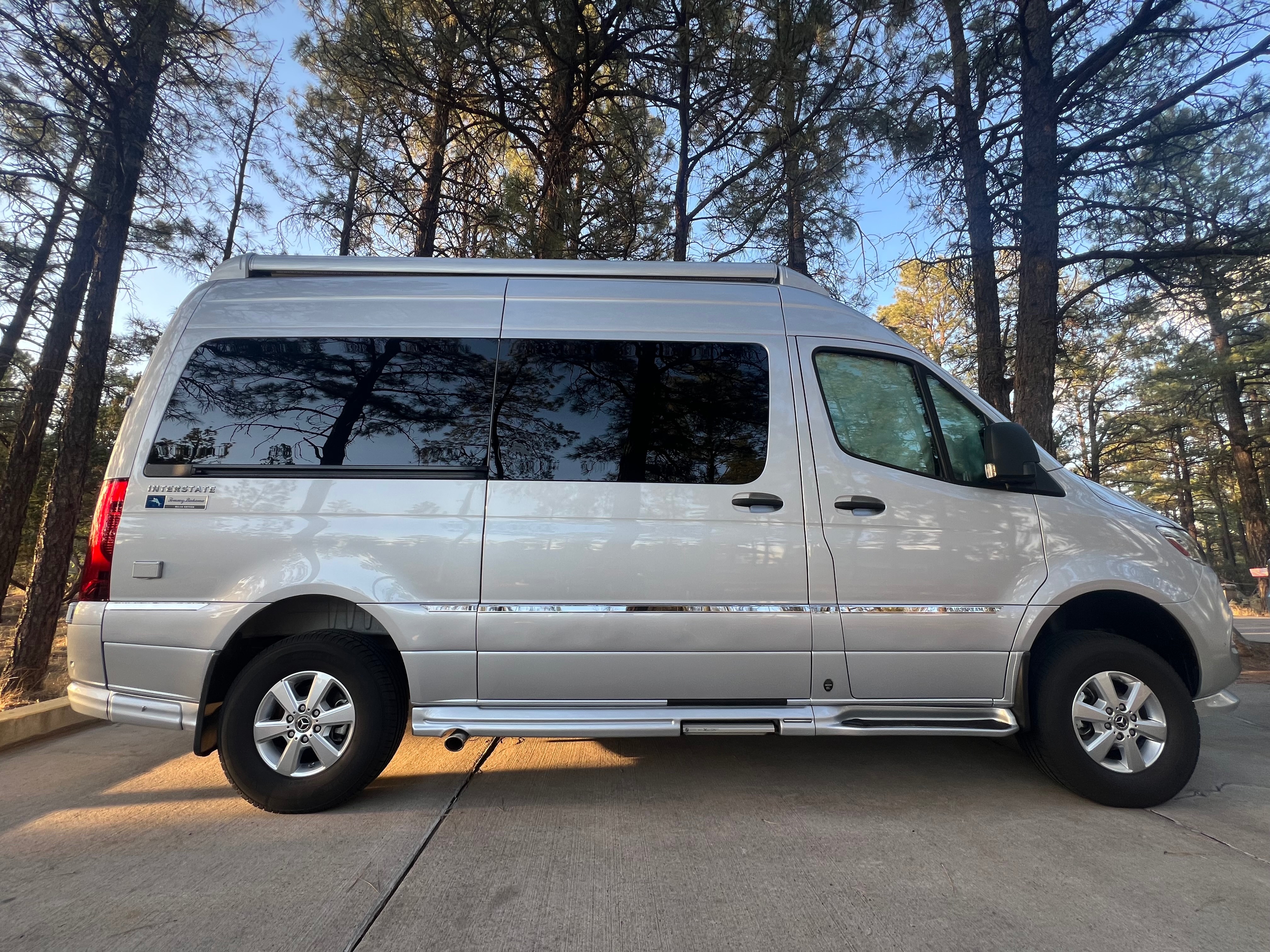 2021 Airstream INTERSTATE 19 TOMMY BAHAMA EDITION in cave creek AZ