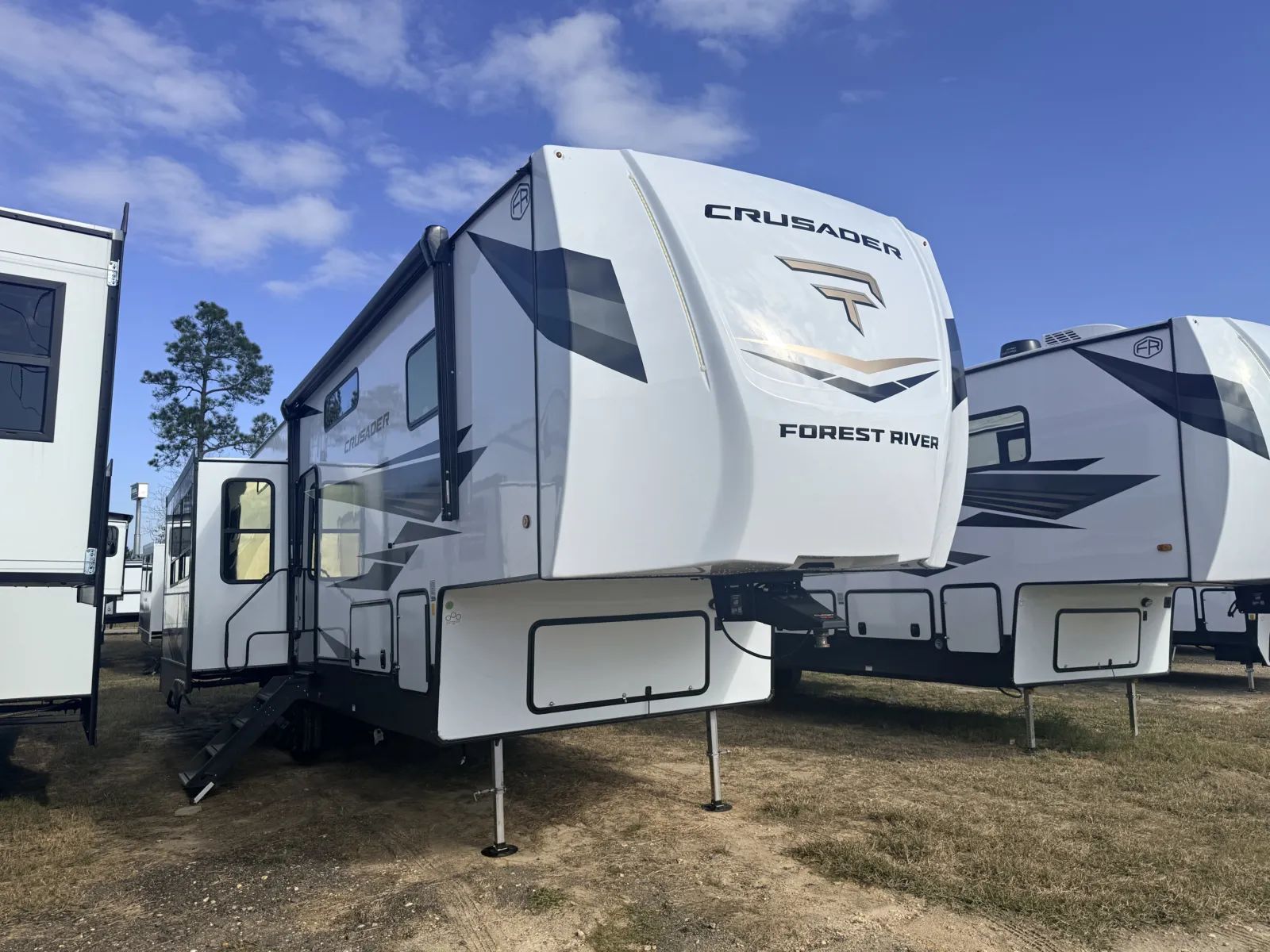 2026 Forest River CRUSADER KING33 in gulfport MS