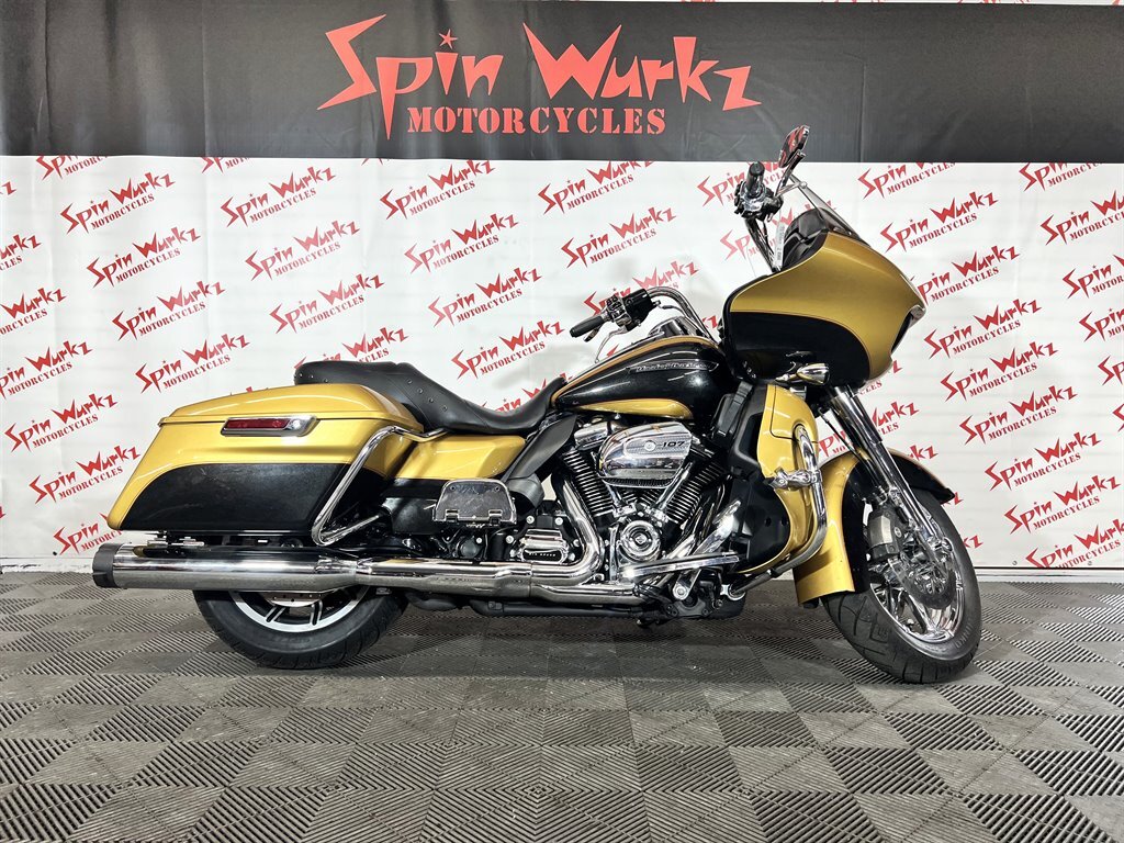 2017 Harley Davidson Road Glide Ultra FLT ULTRA in Seminole, FL