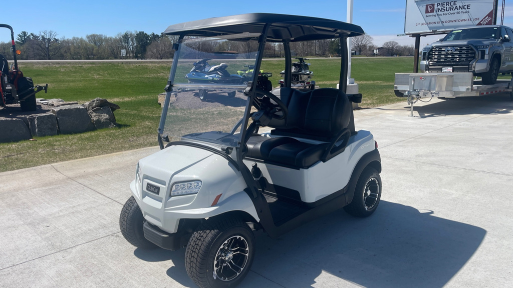 2027 Club Car ONWARD 2P GAS 2 PASSENGER GAS in st joseph MN