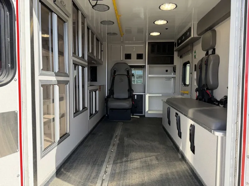2022 FORD MEDIX AMBULANCE