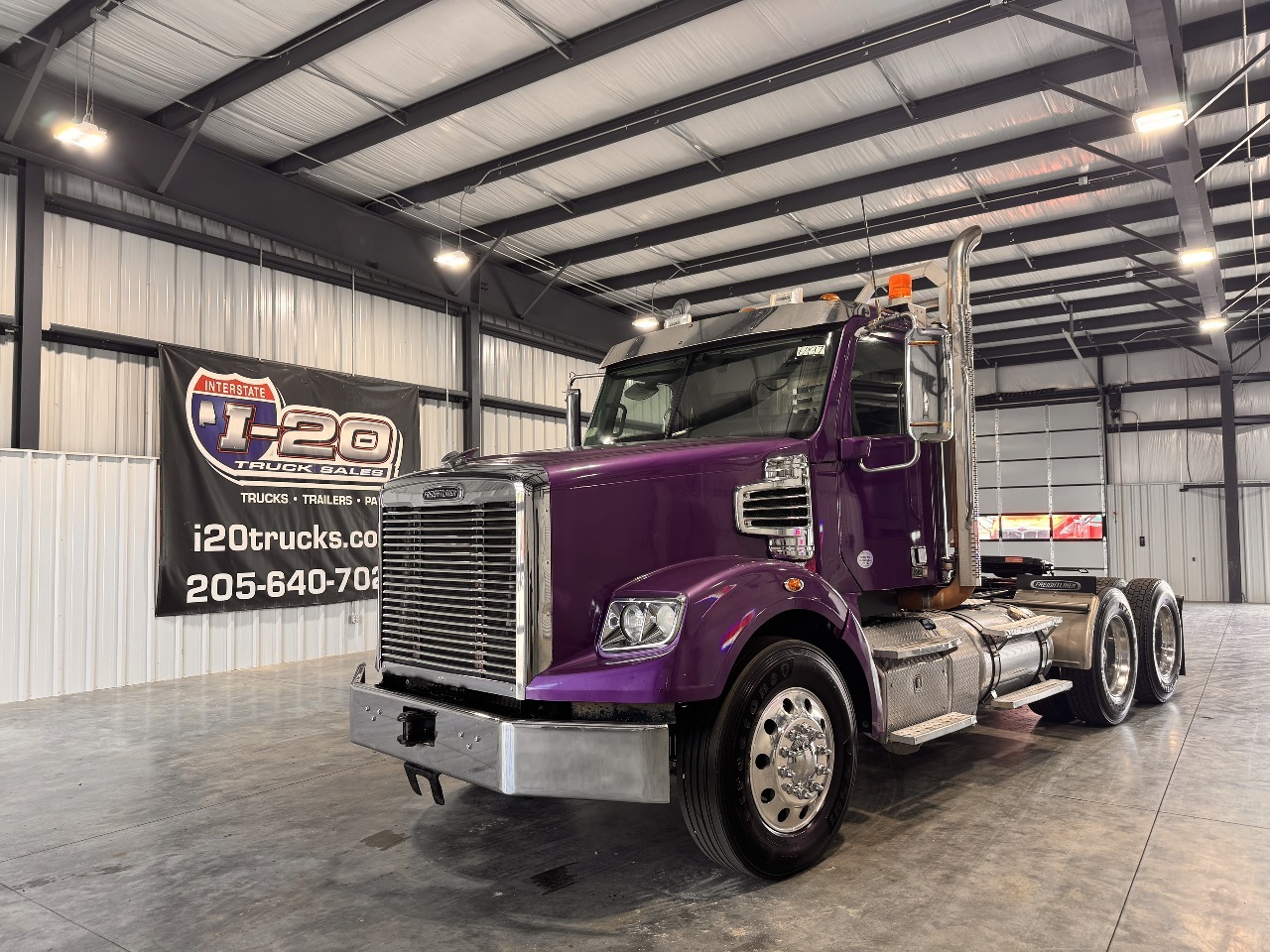 2019 FREIGHTLINER 122 SD in Pell City, AL