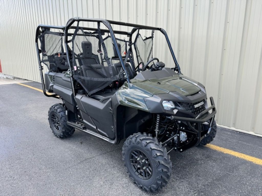 2026 Honda® Pioneer 700-4 Deluxe in bridgeport WV