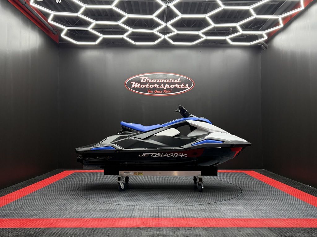 2026 Yamaha Waverunners JetBlaster DLX 2-Up DLX 2-UP in West Palm Beach, FL