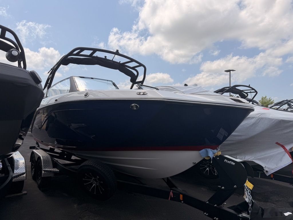 2026 Yamaha Boats 222SE in rochester MN