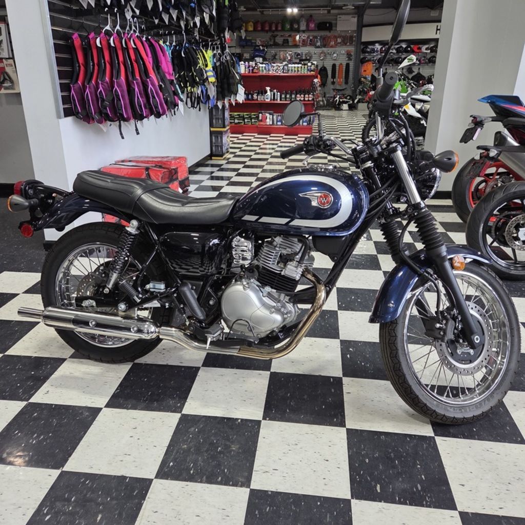 2025 Kawasaki W230 ABS 230 ABS in Middletown, NJ