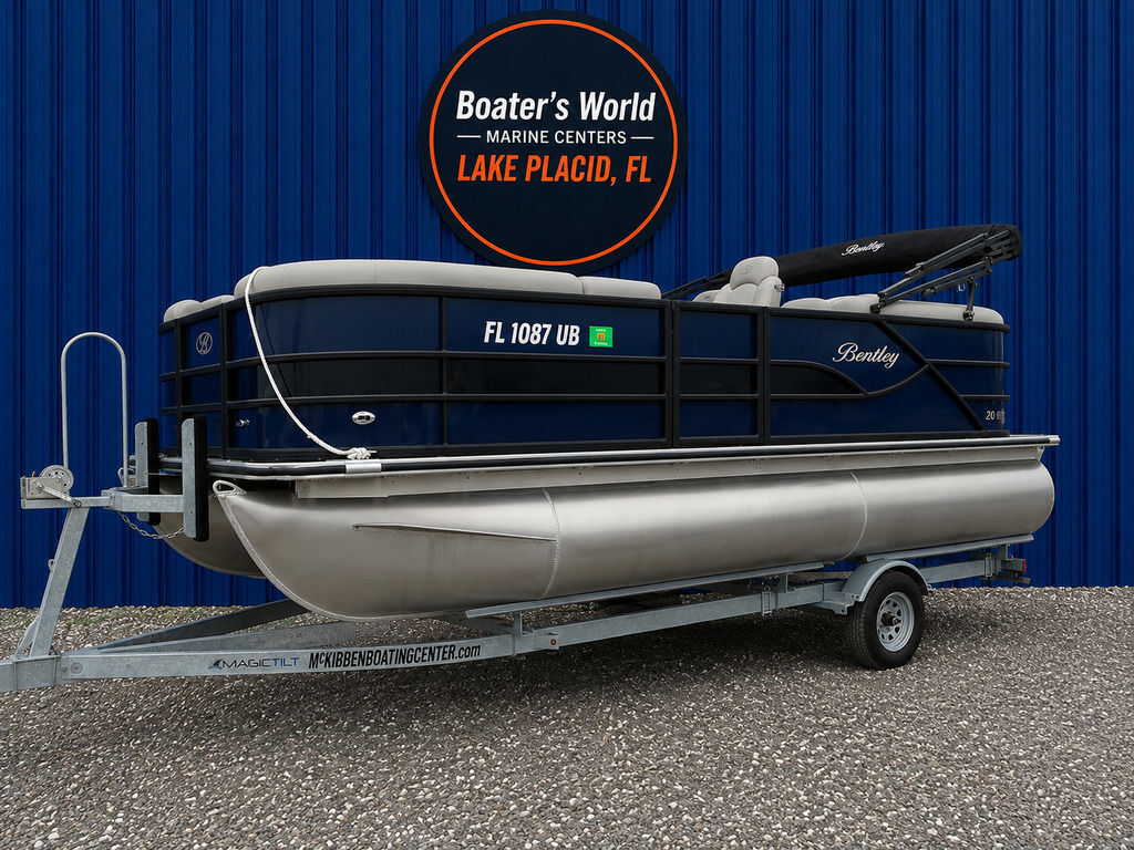 2025 Bentley Pontoons Legacy 200 Navigator in lake placid FL