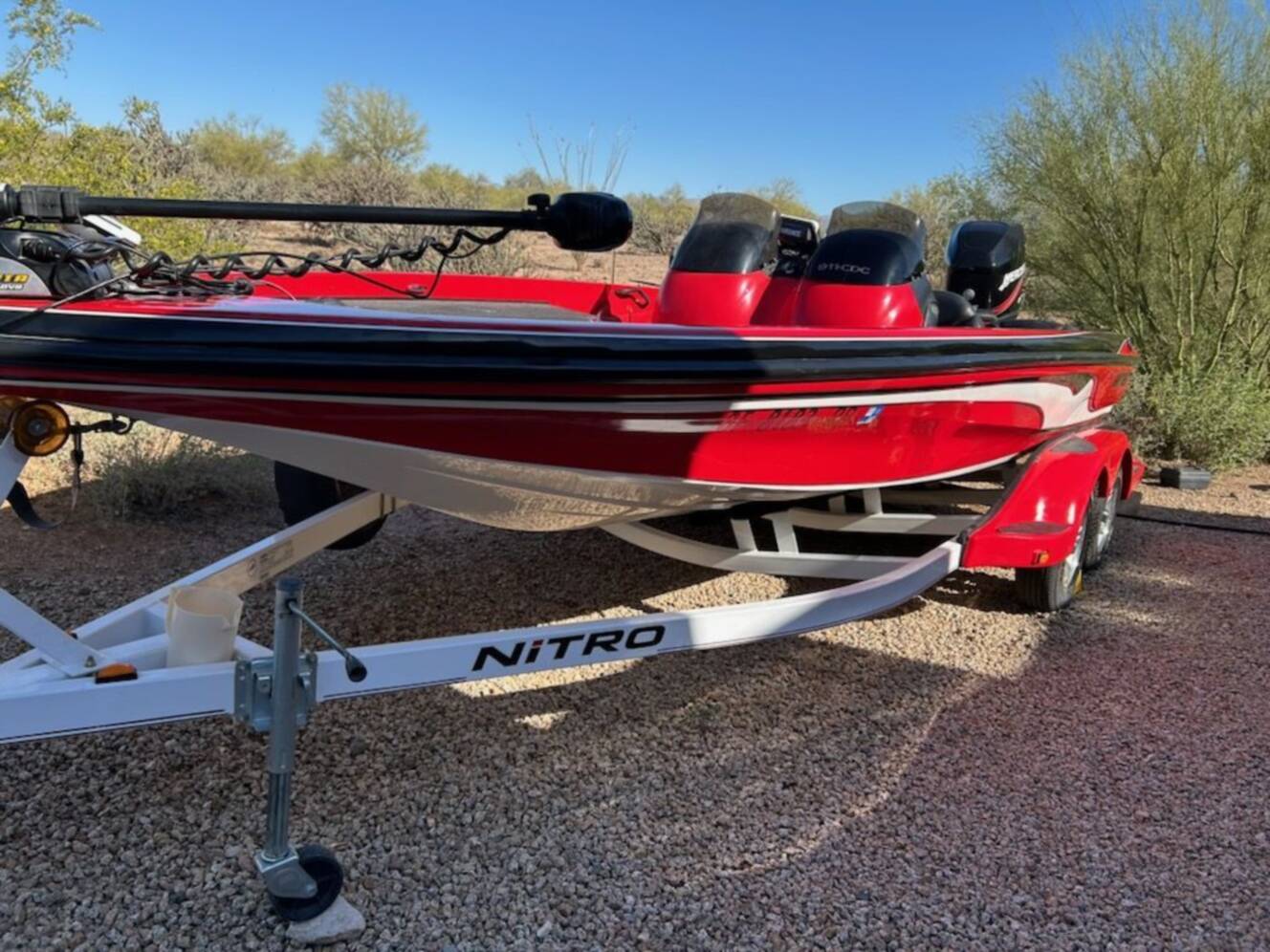 A photo of this 2004 Nitro 911 CDC
