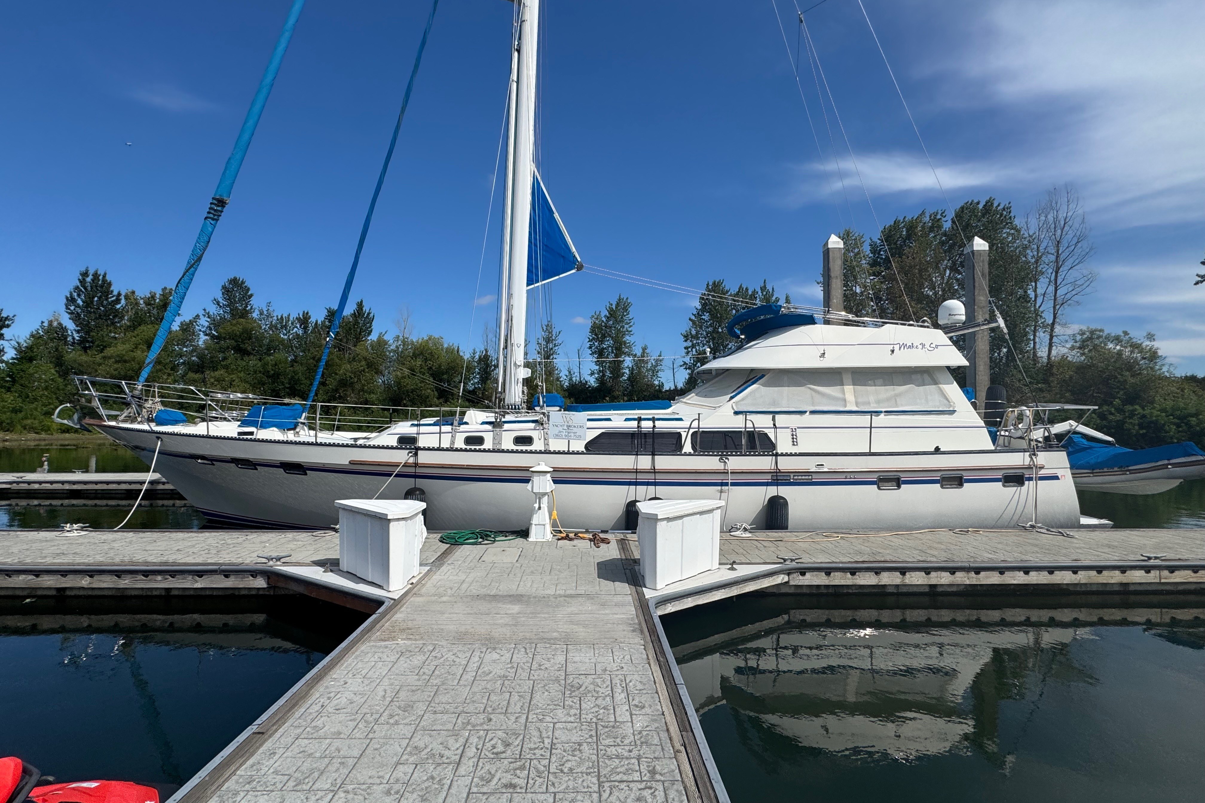 1984 Lancer Yachts Motor Sailer in portland OR