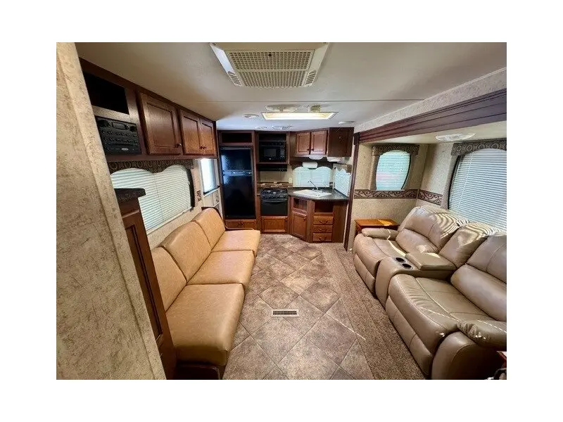 2013 HEARTLAND PROWLER 24PRKS