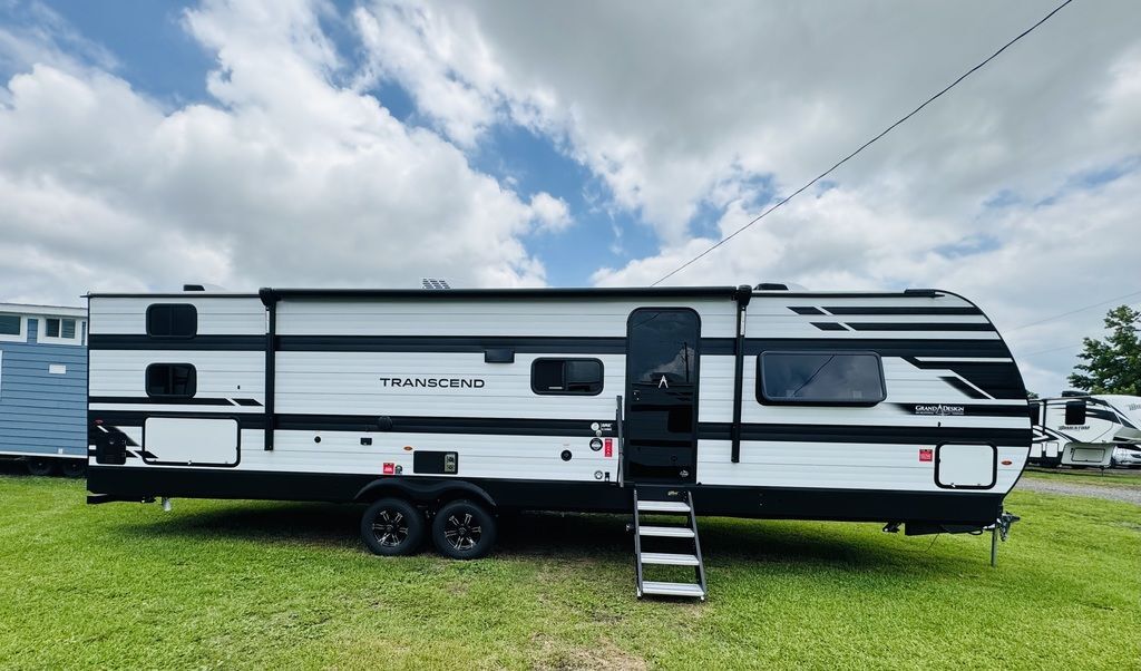 2027 Grand Design TRANSCEND Transcend 335BHT in newport NC