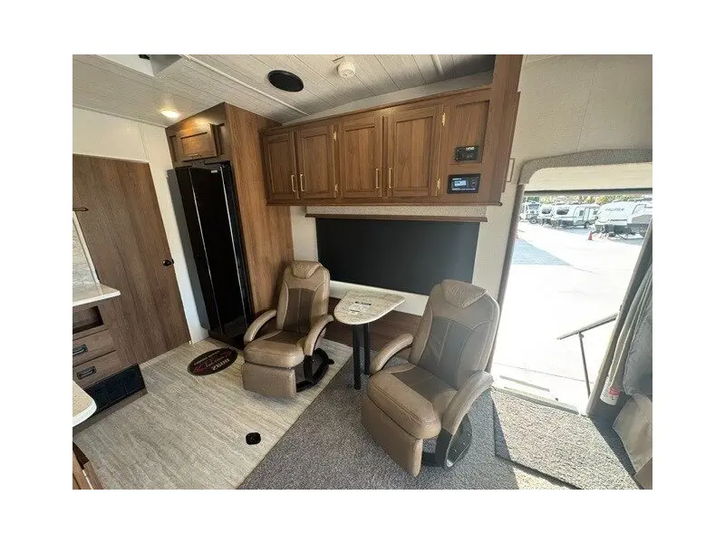 2025 FOREST RIVER SANDSTORM 2600SRT