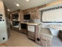 2019 JAYCO GREYHAWK PRESTIGE 31FP