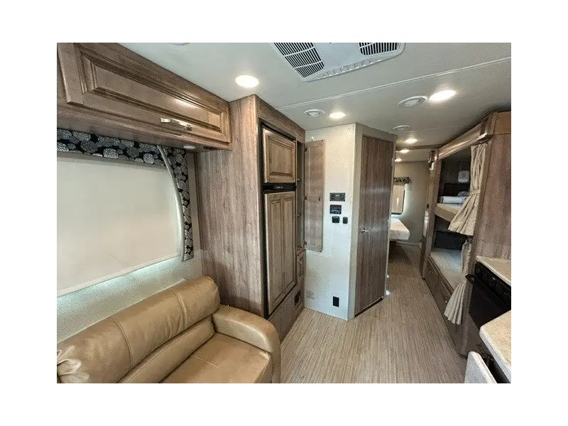 2019 JAYCO GREYHAWK PRESTIGE 31FP