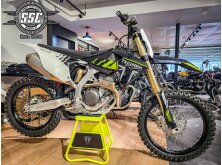 Triumph TF 250‑X Featured in James Bond Game 007 First Light image
